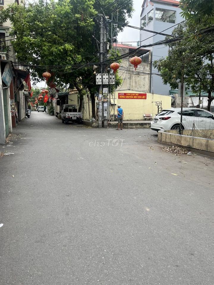3 ngủ, 3 vệ sinh, ô tô tránh, sổ đỏ nghiêm chỉnh