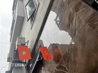 3 ngủ, 3 vệ sinh, ô tô tránh, sổ đỏ nghiêm chỉnh