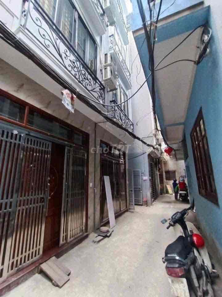 Bán nhà xây mới