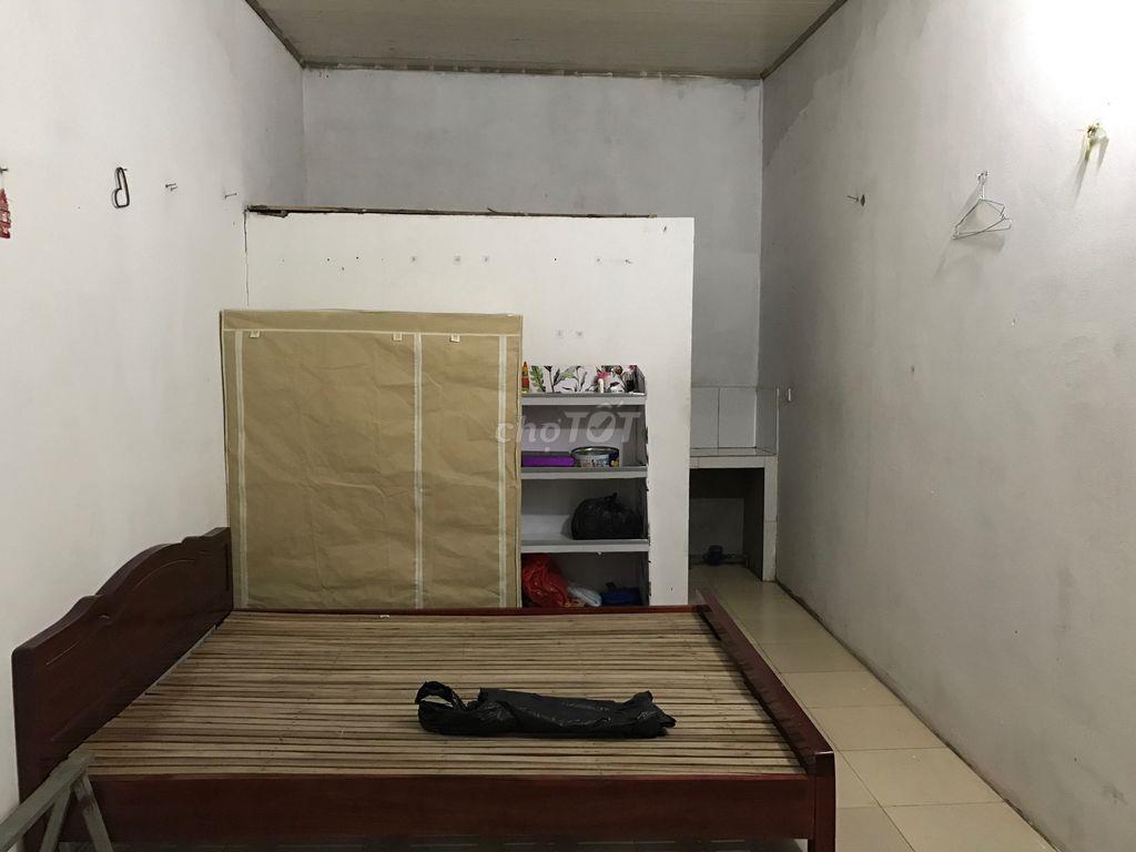 Có phòng cho thuê gần 103