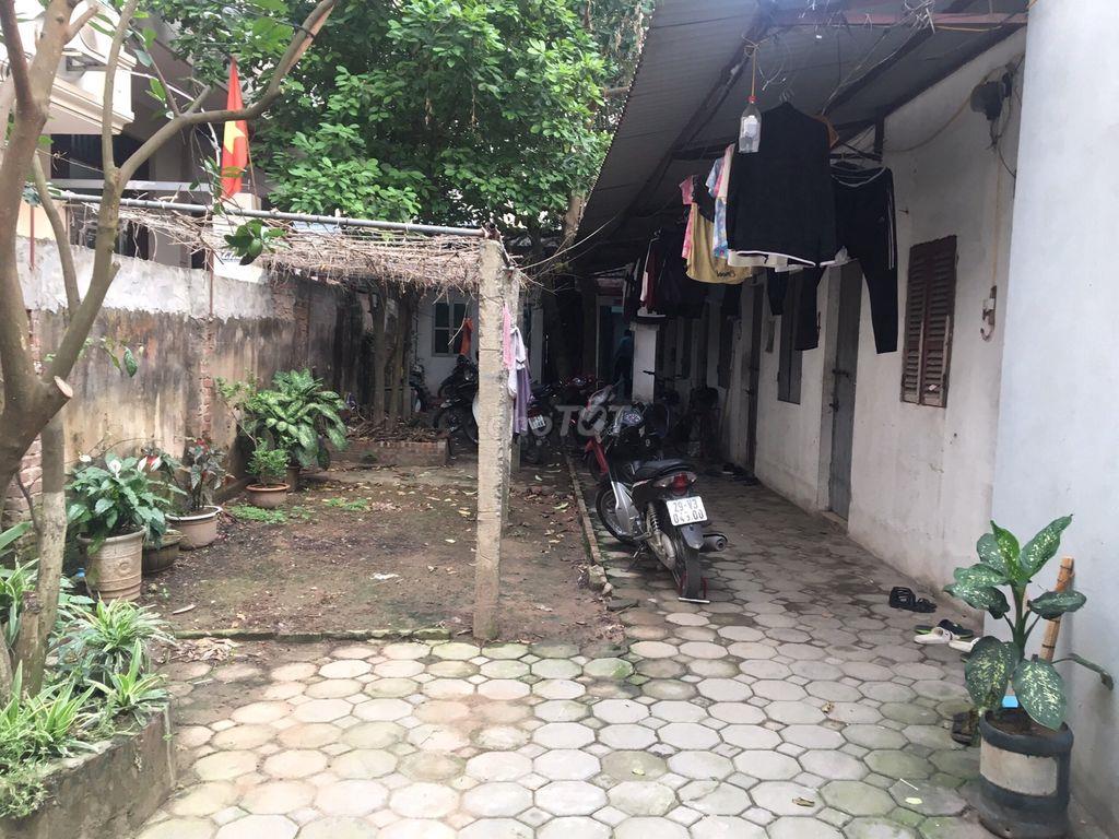 Có phòng cho thuê gần 103