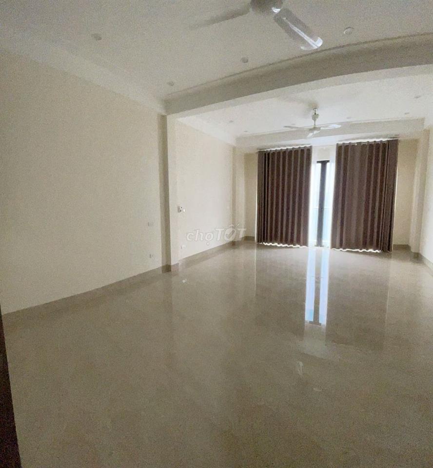 Cho thuê văn phòng KD 4T x 50m2 sát Đ. Lê Trọng Tấn 10m - Hà Đông - HN