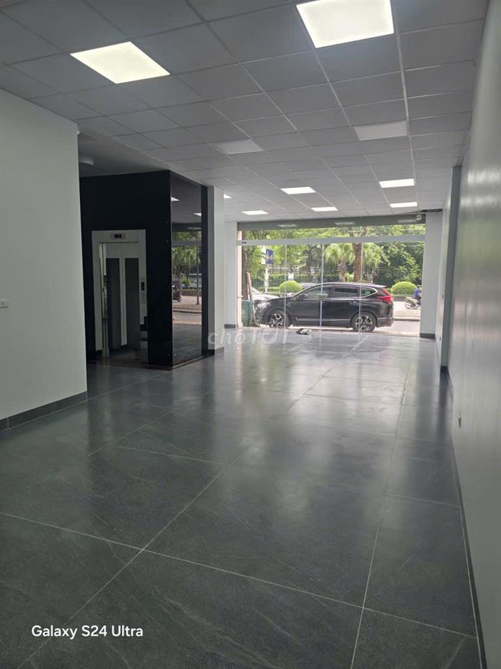 Cho thuê biệt thự 91m2, gần 700m2 sàn tại TT2-3 Khu C Him Lam Vạn Phúc