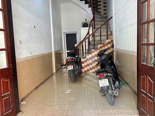100 đại an văn quán ô tô tránh 4 tầng vừa ở vừa kinh doanh