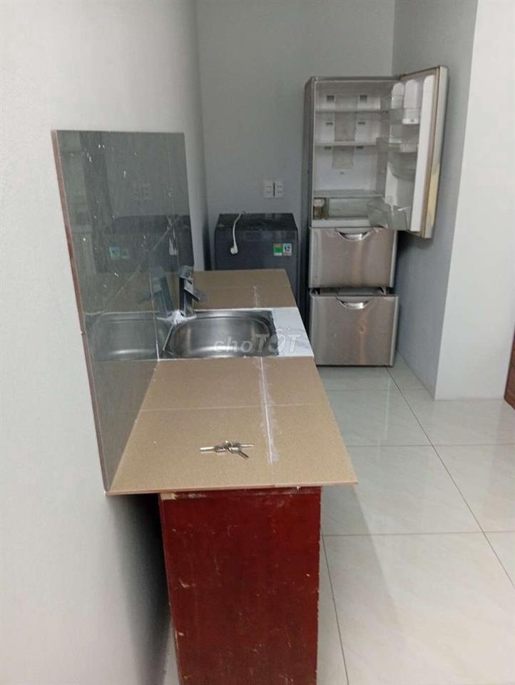 phòng trọ mini khép kín phun nội thất 