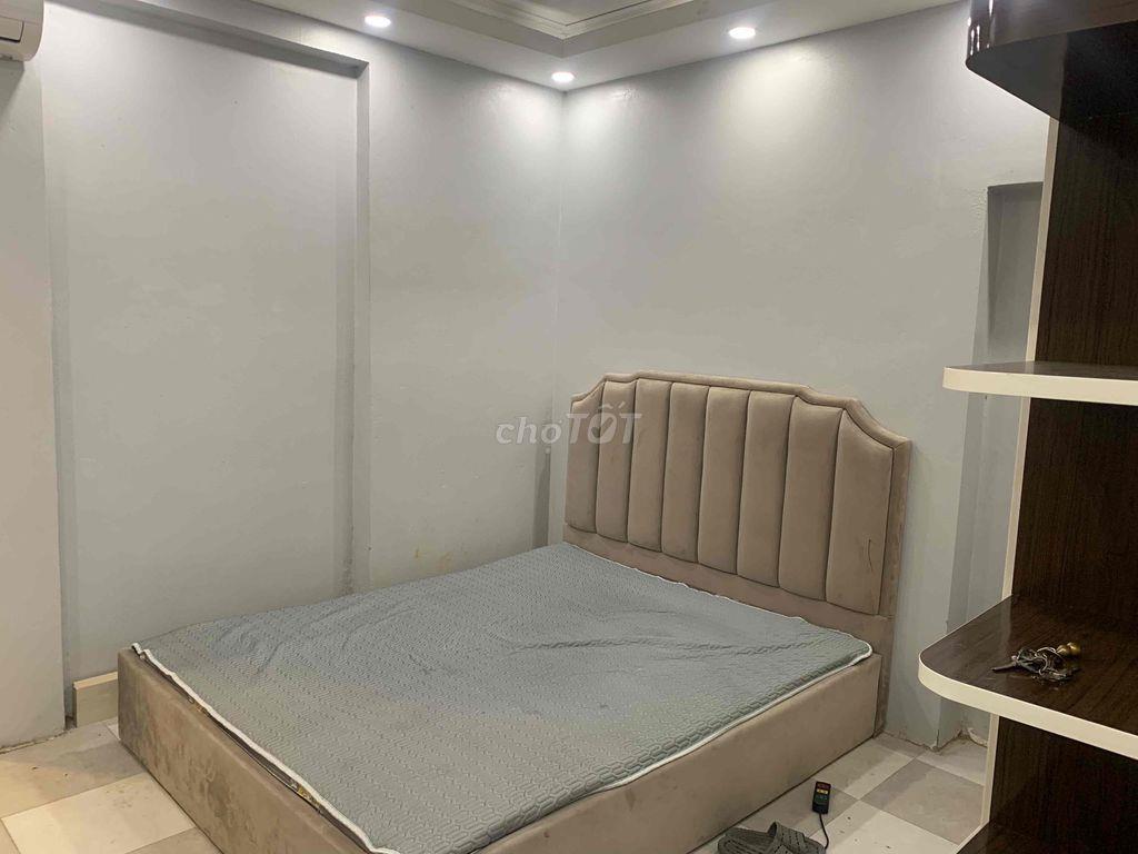 Cho Thuê căn hộ 70m2 (1 khách, 2 ngủ, p ăn+bếp)