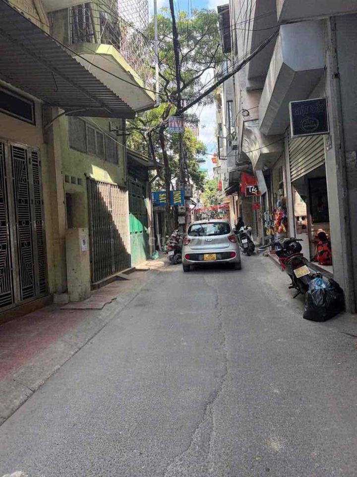 Ở sướng . Kim Ngưu 50m -4 ngủ full nội thất , giá chỉ 8.7 tỷ tin ko
