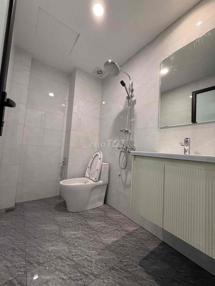 siêu hiếm .Lê Thanh Nghị ô tô đỗ cửa dừng đỗ ngày đêm , ở ,kinh doanh