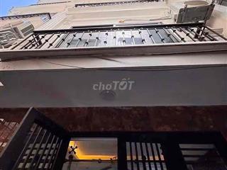 Đại La sát phố 30m -3 ngủ nhà lô góc sáng thoáng , tiện ích chỉ 7 tỷ