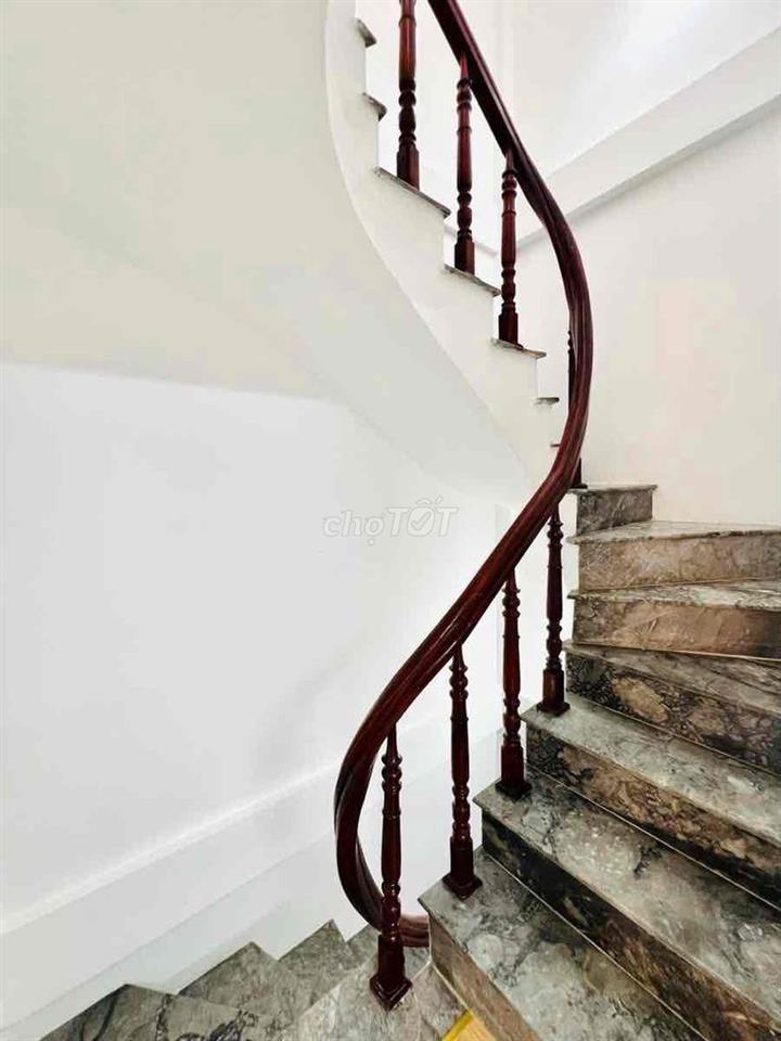 Căn góc Giáp Nhị, 2 thoáng, ngõ thông, gần ô tô, full nội thất 35m*5T