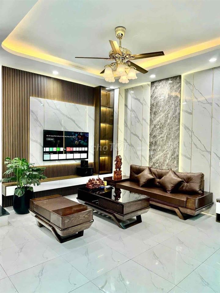 Hiếm . Nhà Giáp Nhị ngõ thông kinh doanh , gần chợ phù hợp tóc nail mi