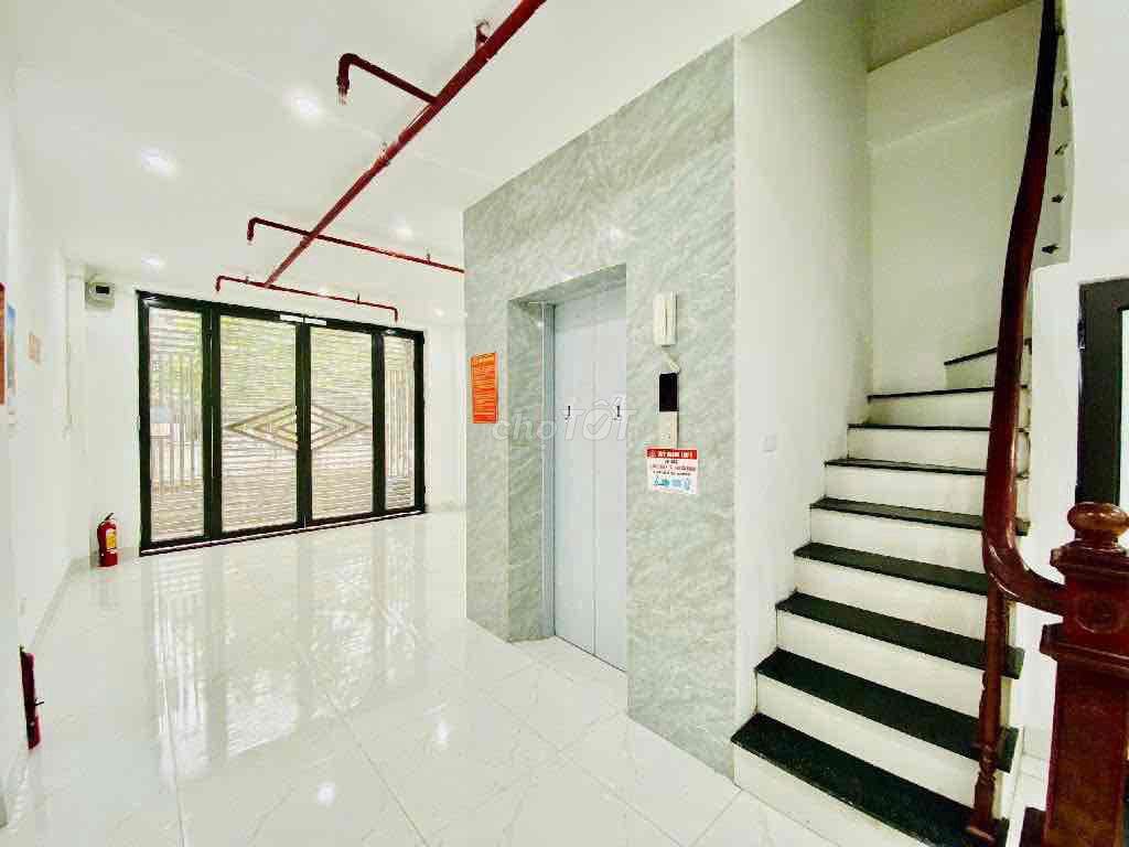 mình còn trống 3 phòng khép kín full nt 30m . Thang máy, pccc sát ô to