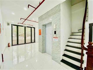 mình còn trống 3 phòng khép kín full nt 30m . Thang máy, pccc sát ô to