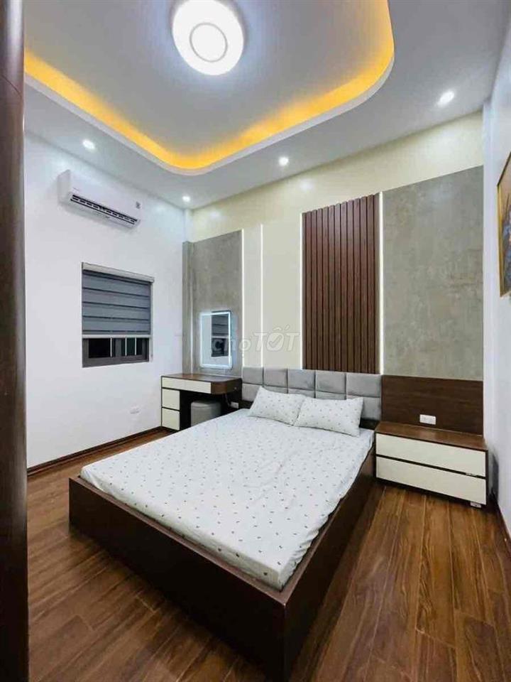 Lô góc Tân Mai, 3 thoáng, dân xây đẹp keeng, sổ chính chủ, 30m ra phố