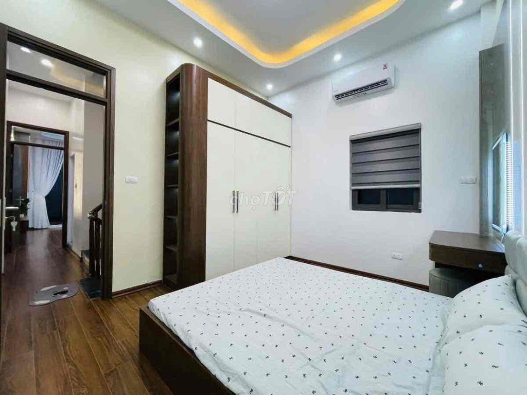 Lô góc Tân Mai, 3 thoáng, dân xây đẹp keeng, sổ chính chủ, 30m ra phố