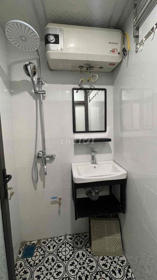 Bán nhanh căn TT Kim Ngưu 3 ngủ full nthat , ô tô đỗ chân cầu thang