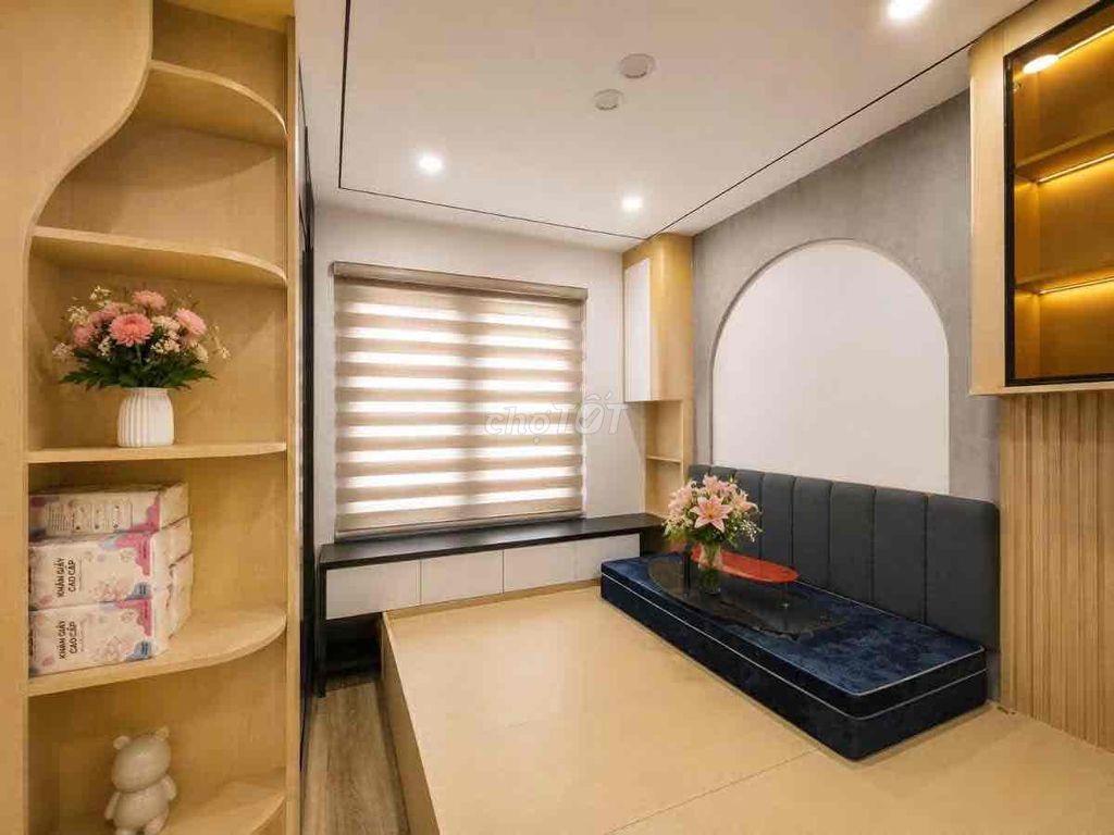 ko quy hoạch , Hồng mai cách phố 20m ,2 mặt ngõ , nhỉnh 4 tỷ cực hiếm