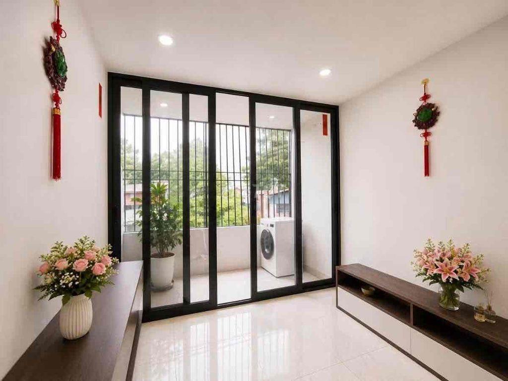 ko quy hoạch , Hồng mai cách phố 20m ,2 mặt ngõ , nhỉnh 4 tỷ cực hiếm