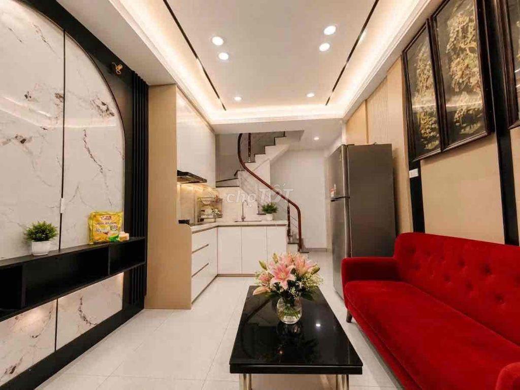 ko quy hoạch , Hồng mai cách phố 20m ,2 mặt ngõ , nhỉnh 4 tỷ cực hiếm