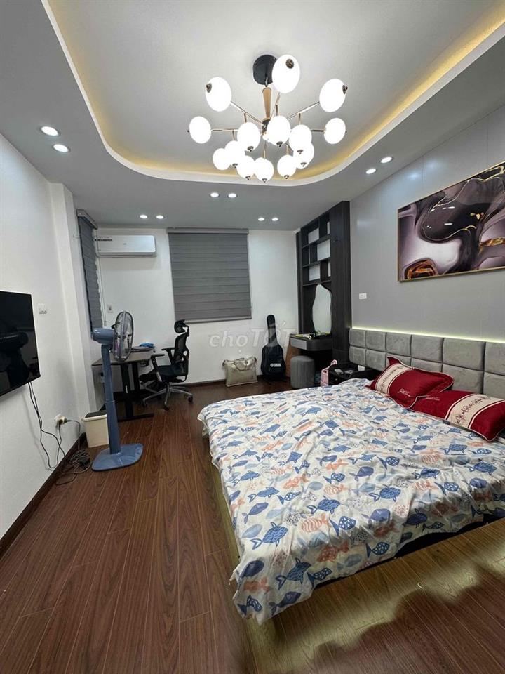 Siêu hiếm . Kim Ngưu ngõ ba gác 32m -3 ngủ full nt , giá chỉ 6.25 tỷ
