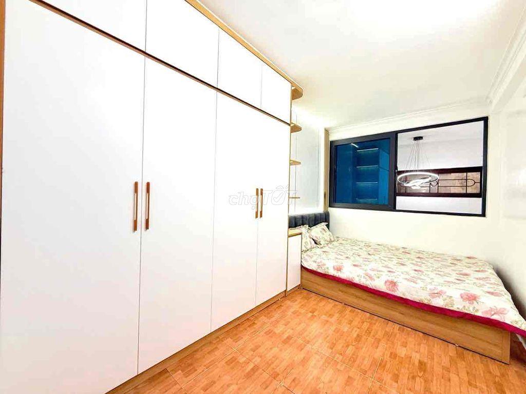 Bạch Mai gần phố 5 tầng 2 ngủ full do nhỉnh 5 tỷ gần Bách kinh xây