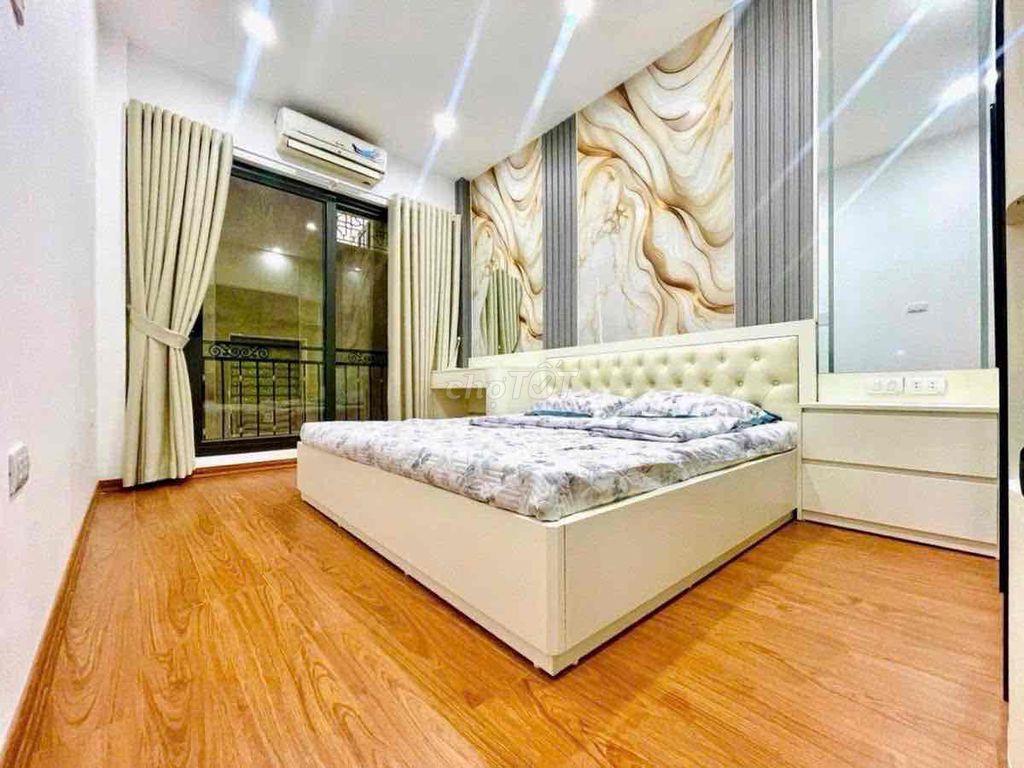 Bạch Mai cách ô tô 5M - khu vực trung tâm 3 ngủ full nt gần Bách Kinh