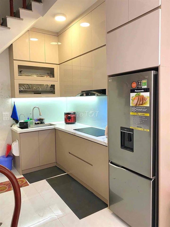 Hiếm Trương Định 30m , căn góc cực thoáng ngõ ba gác rất gần phố tiện
