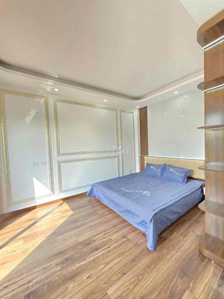 Siêu ngon . Lương Khánh Thiện nhà mới koong 40m ,5 tầng ,3 ngủ full nt