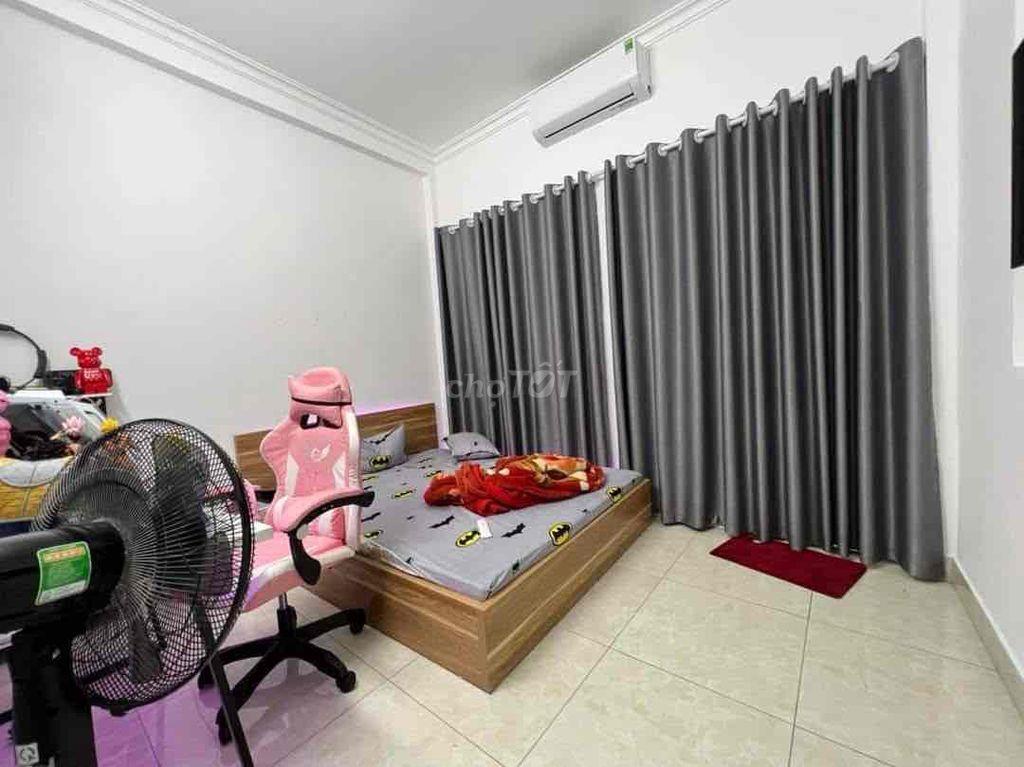 Bán nhà Mai Động cách ô tô 10m dân xây 5 năm ,sát hồ Đền Lừ cực t ích