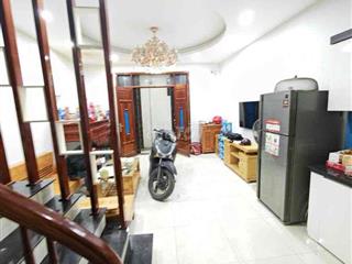 Siêu hiếm .Kim ngưu phân lô ô tô tránh thông bàn cờ vỉa hè kdoanh