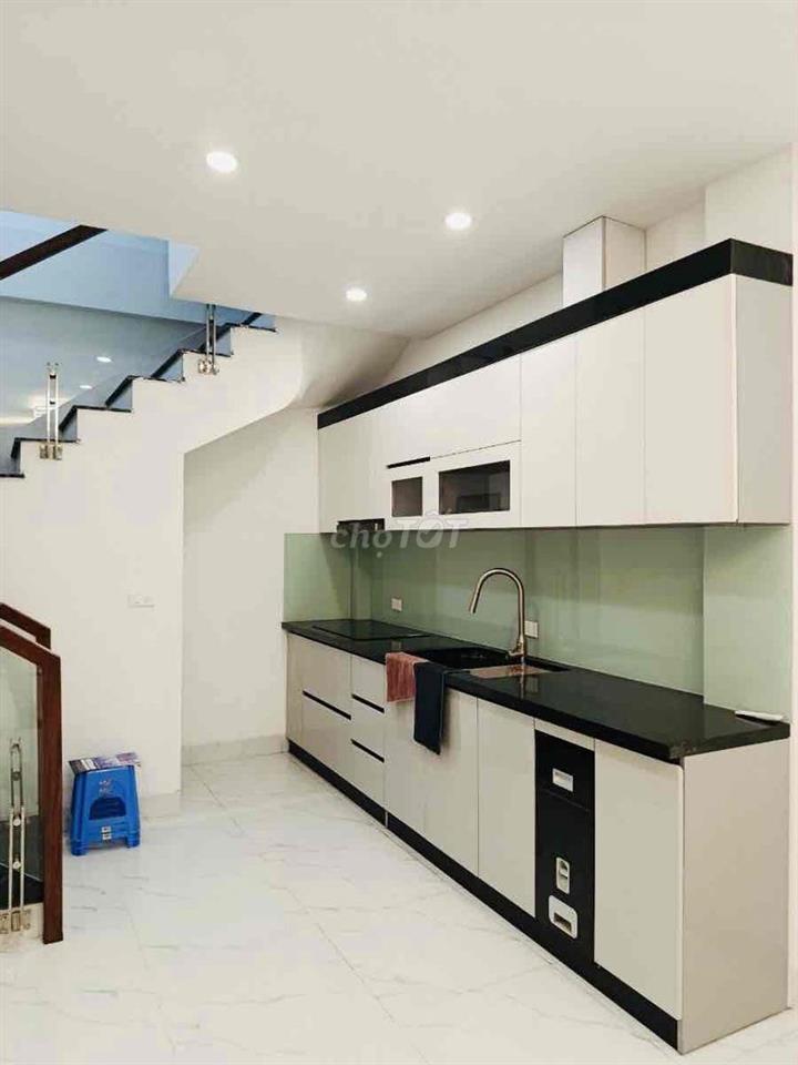 Trương Định ngõ nông gần trường chợ -30m  lô góc sáng thoáng đủ c năng