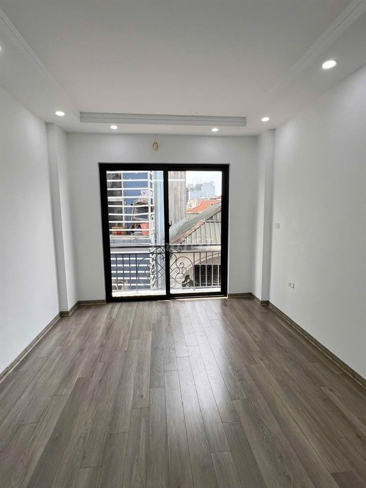Bán Nhà Trương Định, Hoàng Mai 32m2, 6 tầng,thang máy, sổ đỏ chỉ 7,8tỷ