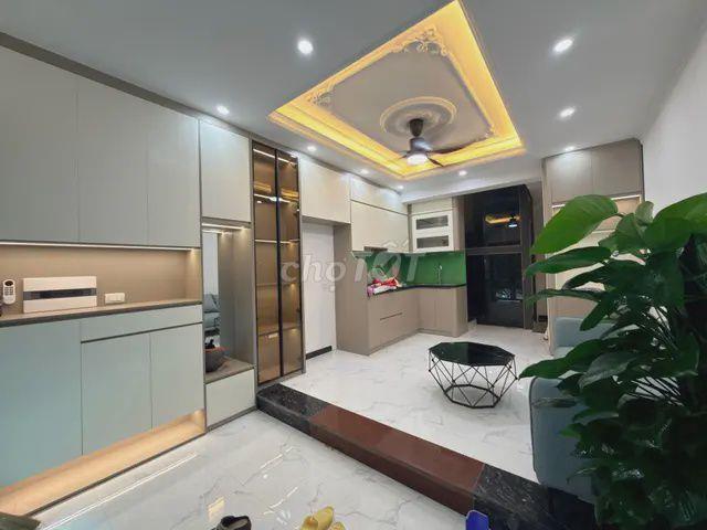 Bán nhà Minh Khai mới 33m2, 5 tầng thang máy, 3 ngủ , sổ đỏ chỉ 7,3tỷ