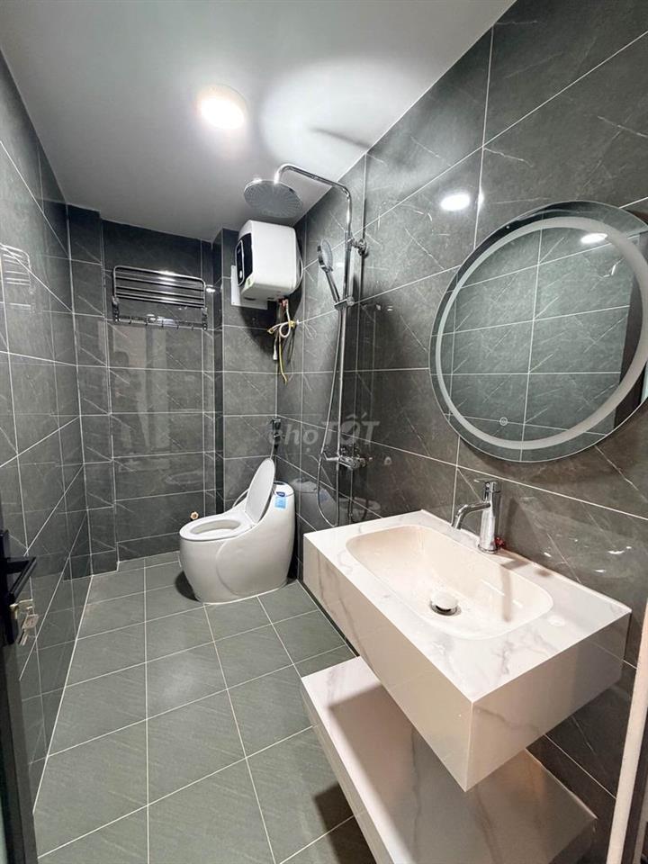 Bán nhà Minh Khai mới 33m2, 5 tầng thang máy, 3 ngủ , sổ đỏ chỉ 7,3tỷ
