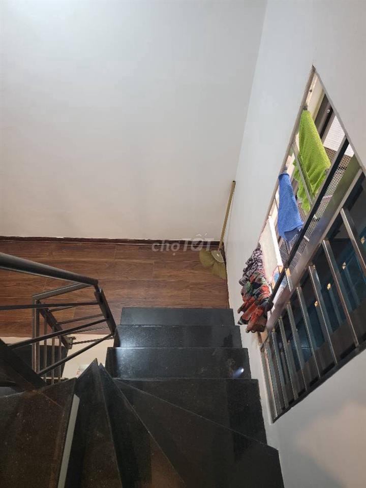 Bán Nhà Hoàng Mai 30m2, 4 tầng, 3 ngủ, full nội thất, SĐCC chỉ 6,68 tỷ