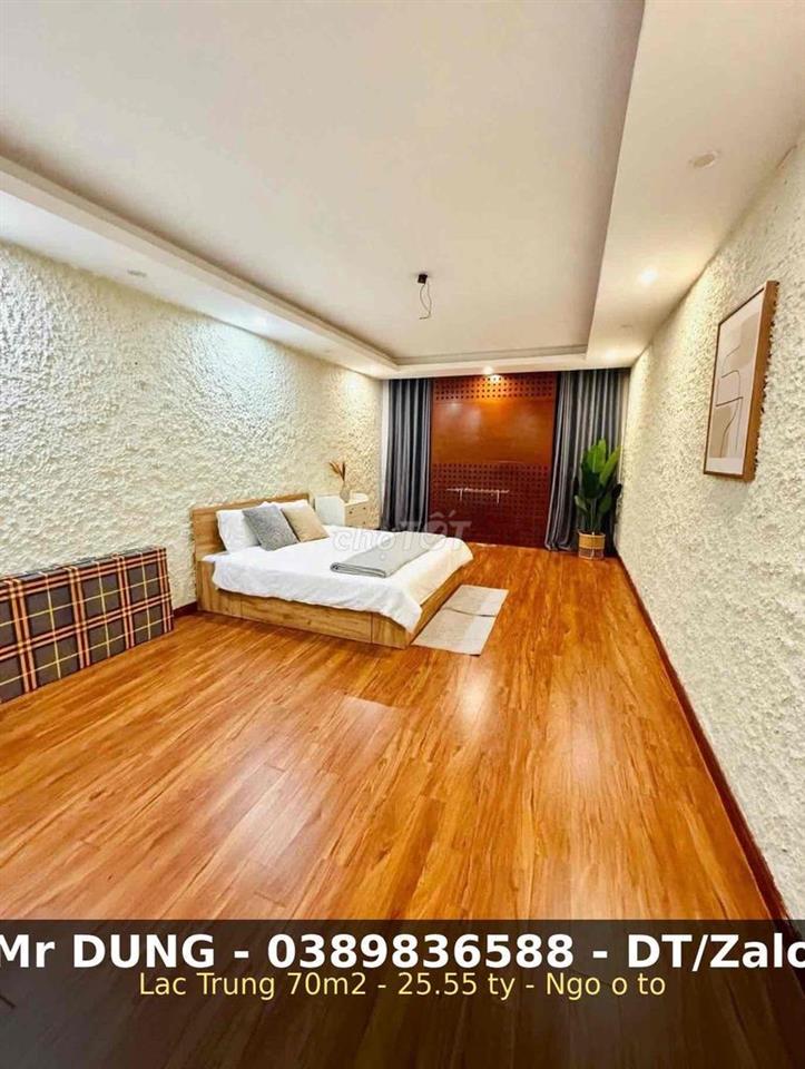 Nhà phân lô Lạc Trung-70m2 ,4 tầng-ô tô đỗ cửa vào nhà.