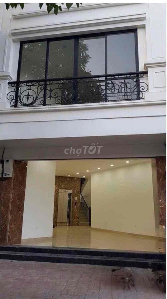 Bán nhà Mặt phố Trần Khát Chân-80m2, mặt tiền ,vỉa hè rộng .
