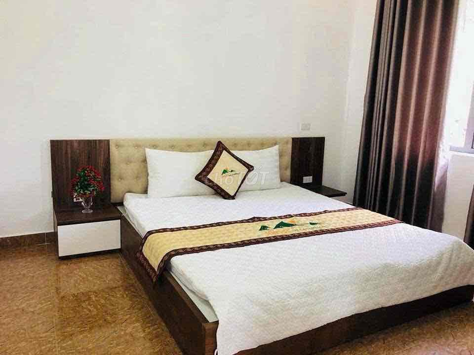 Chính chủ Bán biệt thự Sunset Villas view hồ, căn C103, DT 340m2, giá