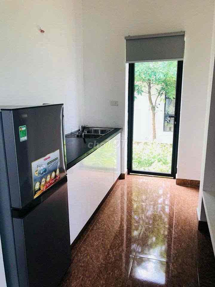 Chính chủ Bán biệt thự Sunset Villas view hồ, căn C103, DT 340m2, giá