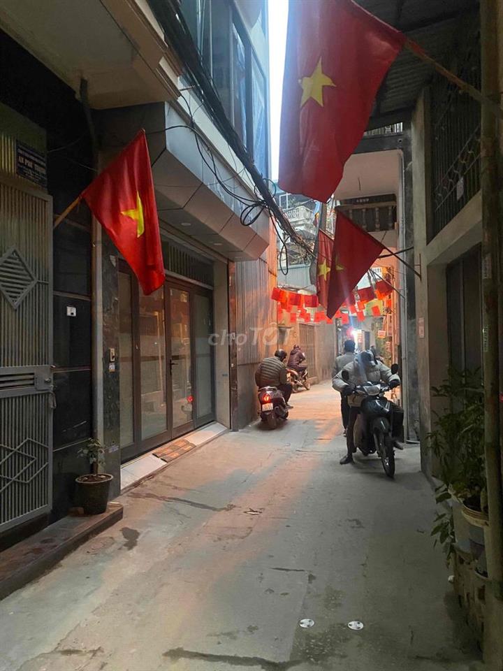 Chinh chủ bán nhà dt nhỏ xinh có sổ đỏ giá vừa phải