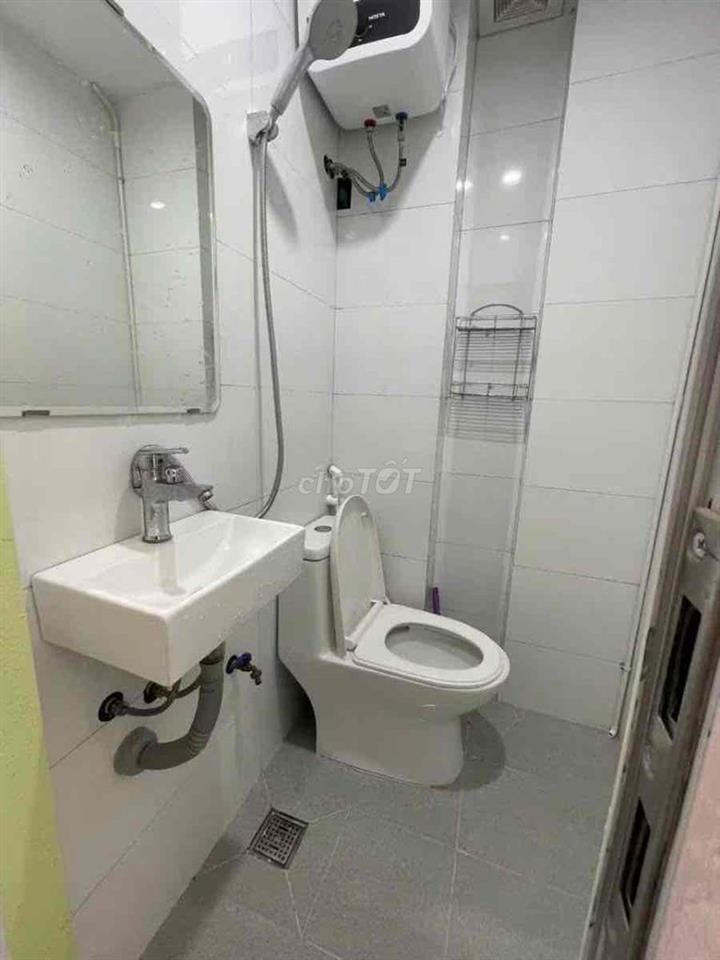 CHO THUÊ NHÀ NGUYÊN CĂN TRƯƠNG ĐỊNH 5 TẦNG 4 NGỦ 9tr