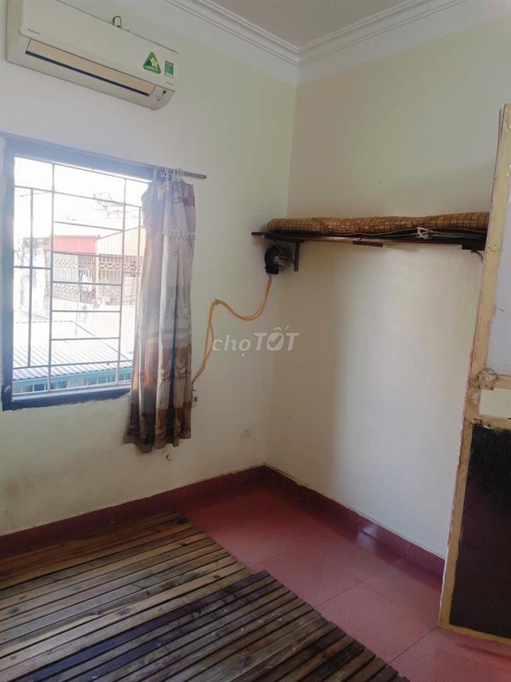 Phòng trọ Bách Kinh Xây Cho 2 nam Thuê