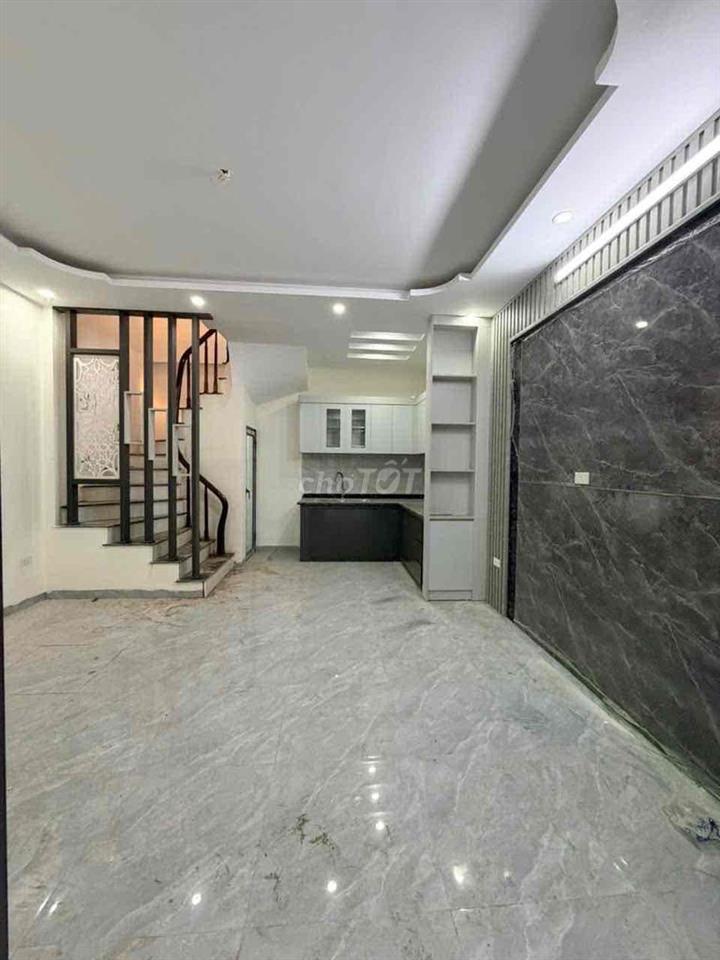 nhà QUẬN HÀ ĐÔNG CHỈ 3.25 tỷ mới 4 Tầng