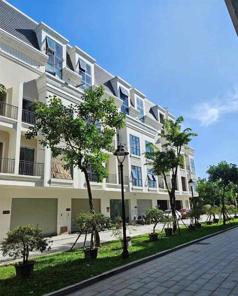 100m mặt bằng cần cho thuê