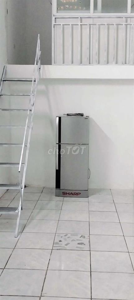 Di Trạch cho thuê cửa hàng 40m² vừa ở vừa kinh doanh
