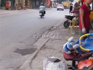 Ở THÌ THOÁNG , GIÁ THÌ MỀM