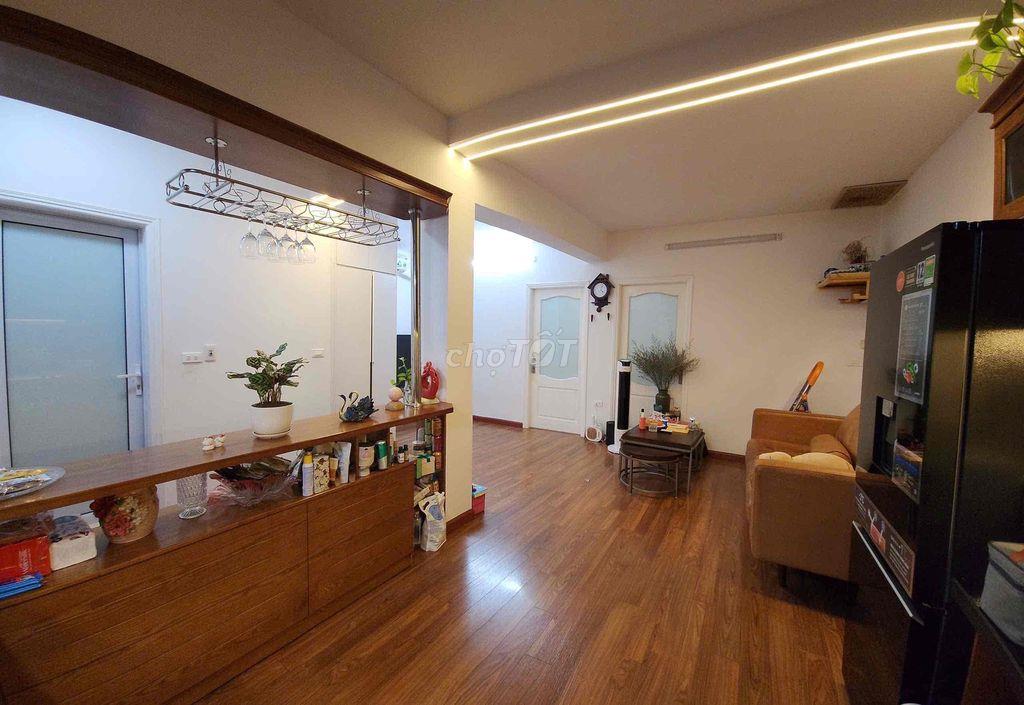 Bán tập thể 36 Hai Bà Trưng, sát Grand Hàng Bài và Tràng Tiền Plaza