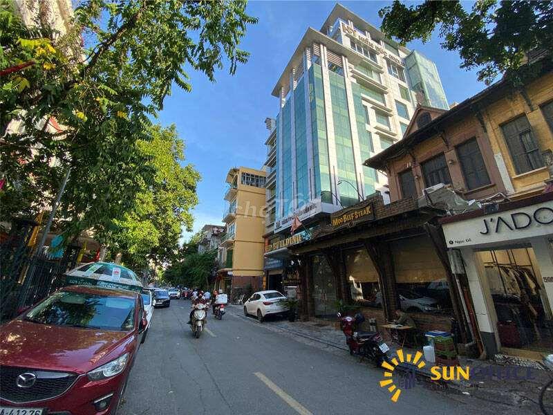 Bán nhà mặt phố phường Cửa Nam