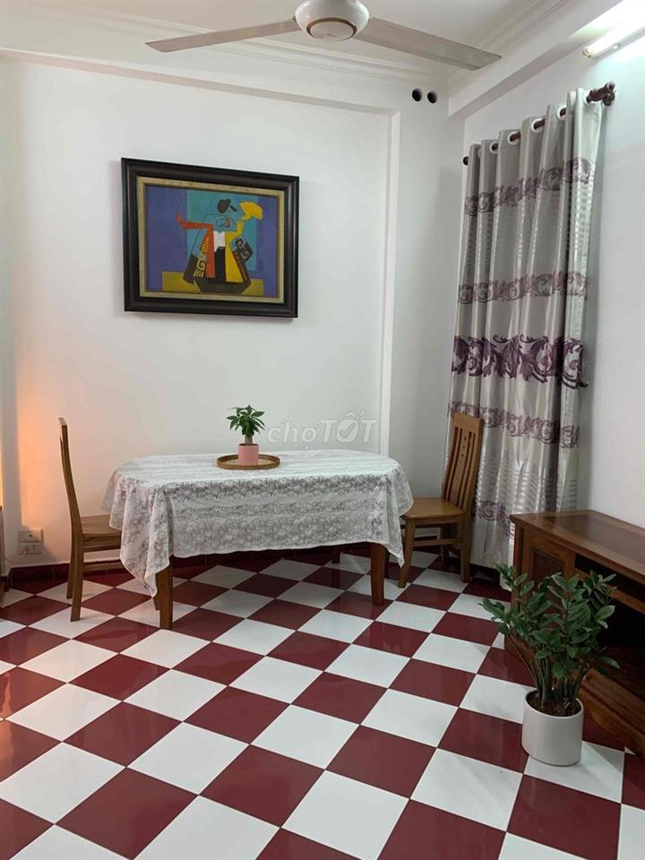 Cho thuê phòng khép kín 26m2- full nội thất cách Hồ Hoàn Kiếm 800m