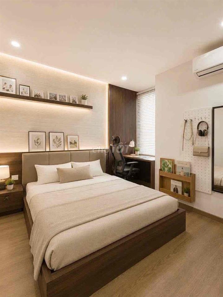 Bán CHCC phố Vũ Tông Phan 83m -3PN giá 6.2tỷ SĐCC